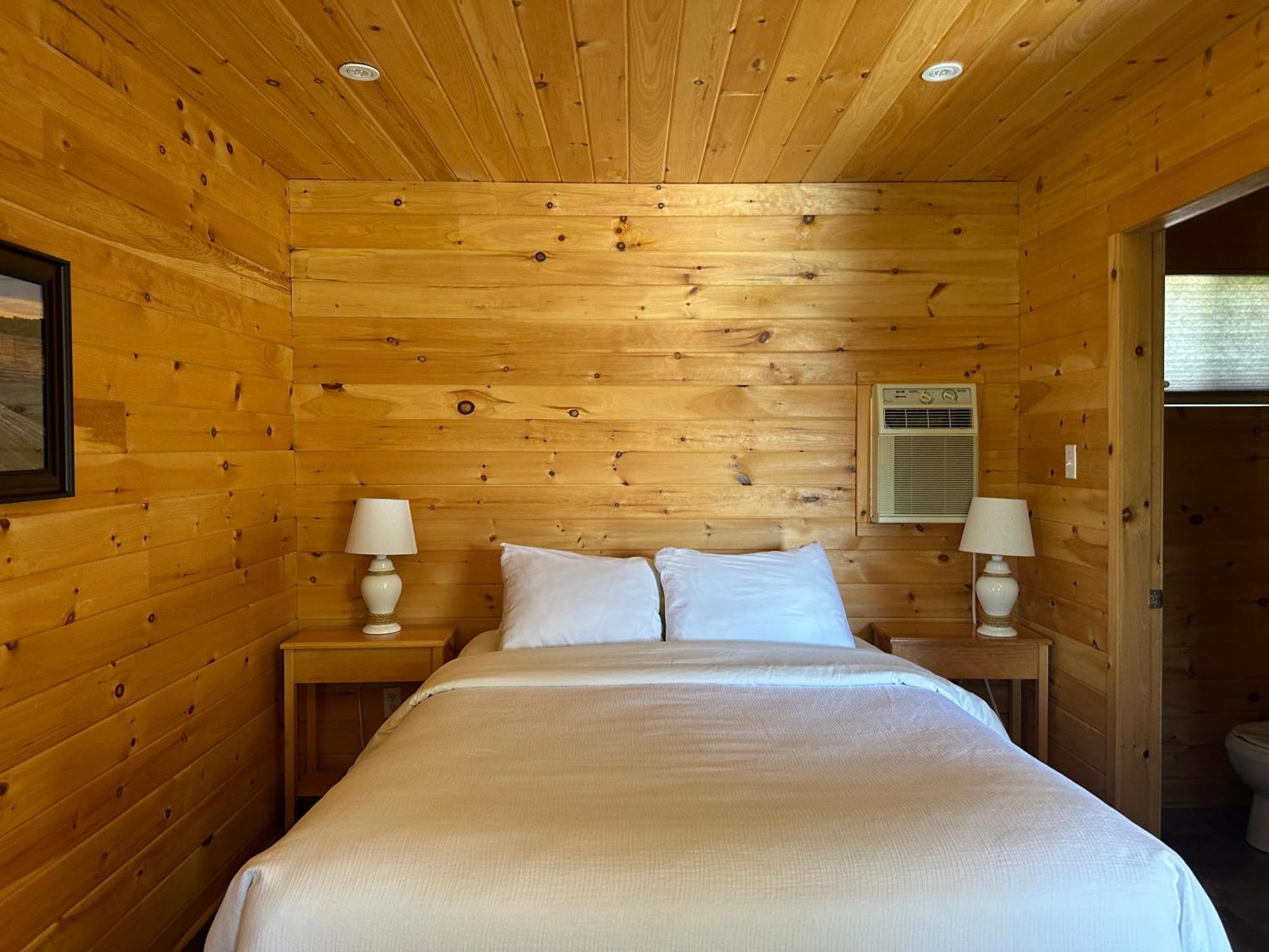 Big Tub Resort & Marina Tobermory Bagian luar foto