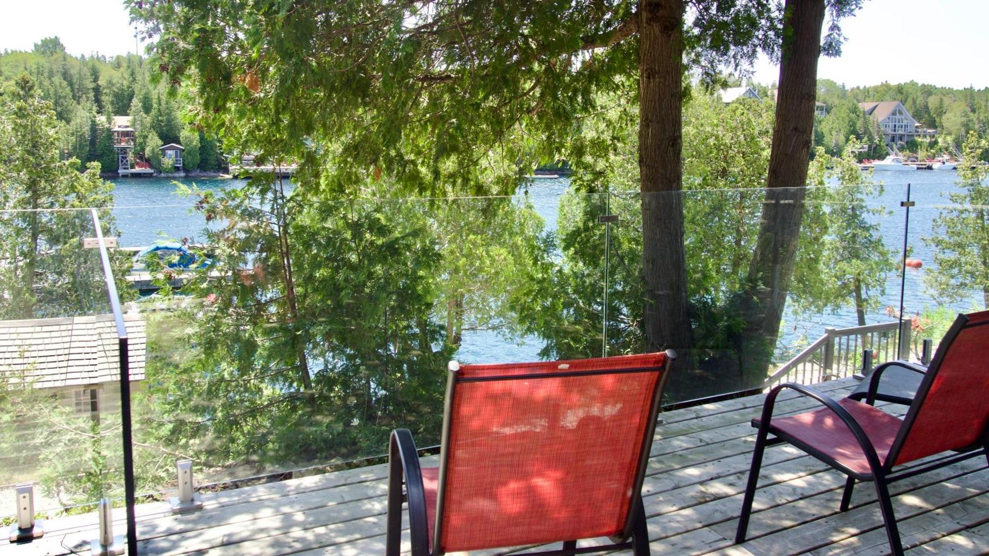 Big Tub Resort & Marina Tobermory Bagian luar foto